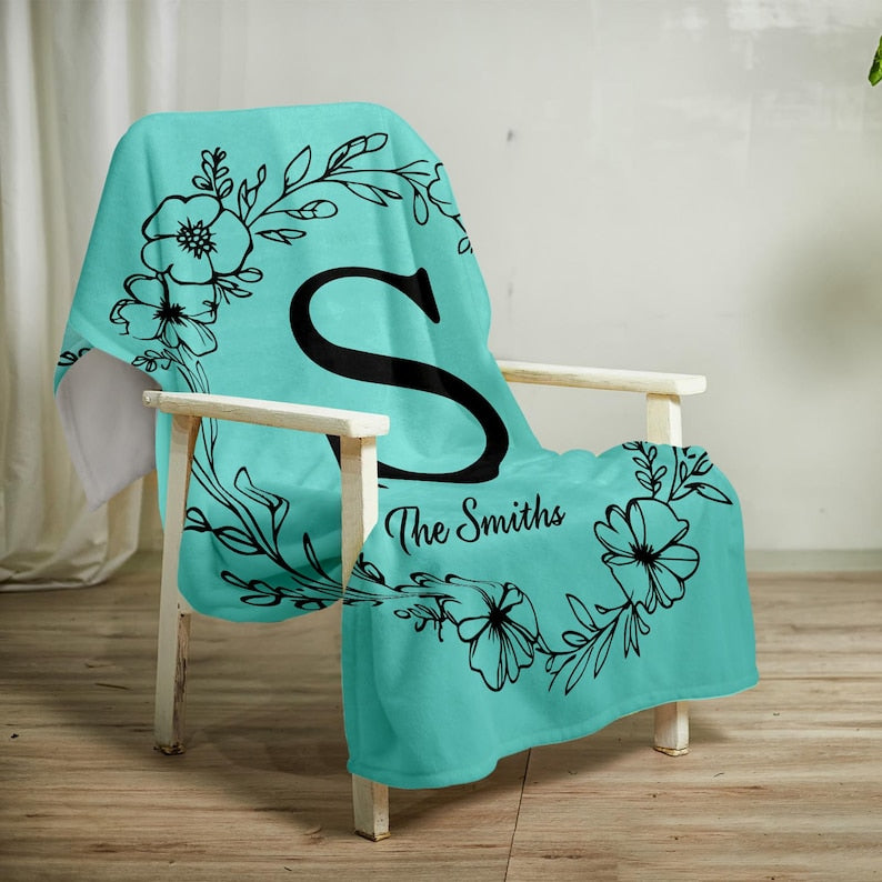 Custom Family Name Blanket, Last Name Initials Blanket, Wedding Anniversary Birthday Gifts for Family, Gifts for Mom and Dad, Home Decor